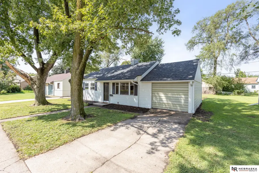 2127 Hickory Lane, Fremont, NE 68025 - #2
