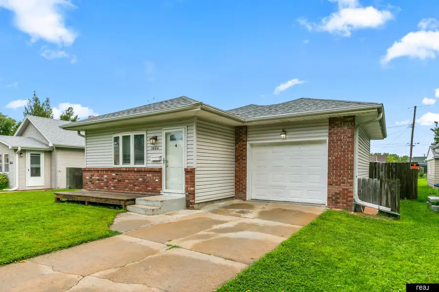 3604 3rd Avenue, Council Bluffs, IA 51501 - #2