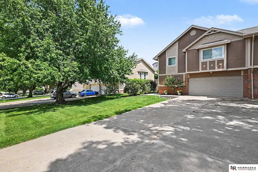 6521 S 108th Avenue, Omaha, NE 68137 - #3