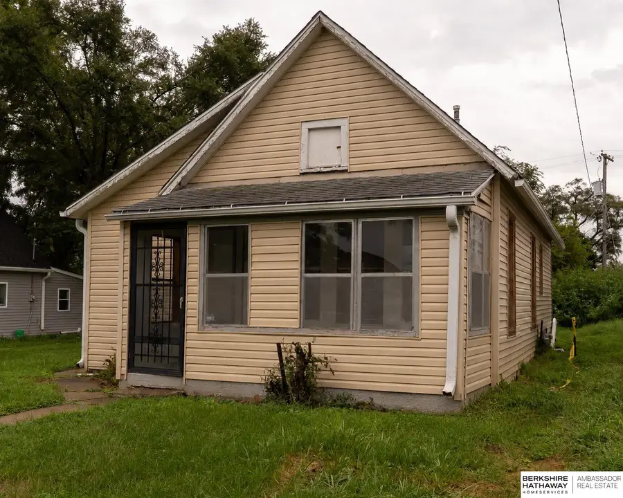 3029 Pratt Street, Omaha, NE 68111 - #2