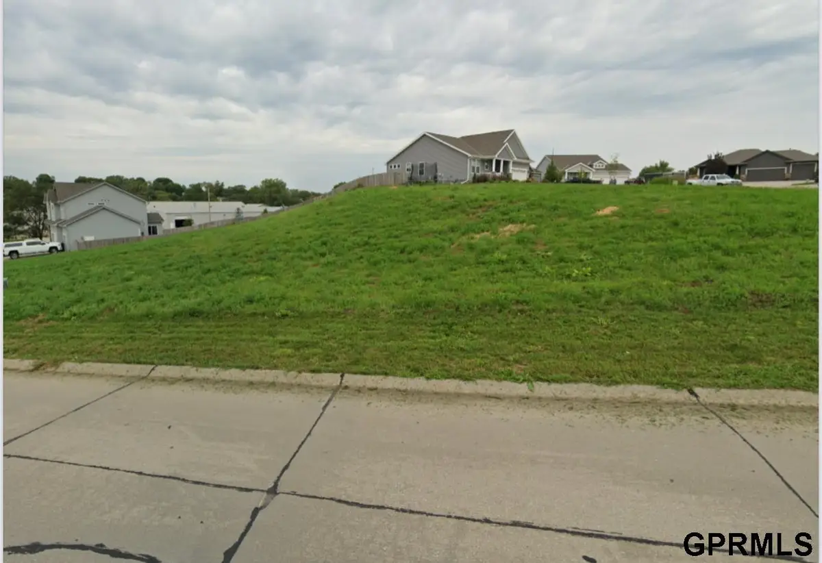 15204 Elmwood Drive, Bennington, NE 68007 - #1