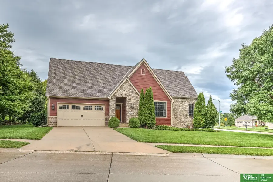 15704 Hartman Avenue, Omaha, NE 68116 - #3