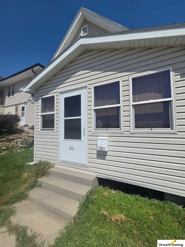 5645 S 23rd Street, Omaha, NE 68107