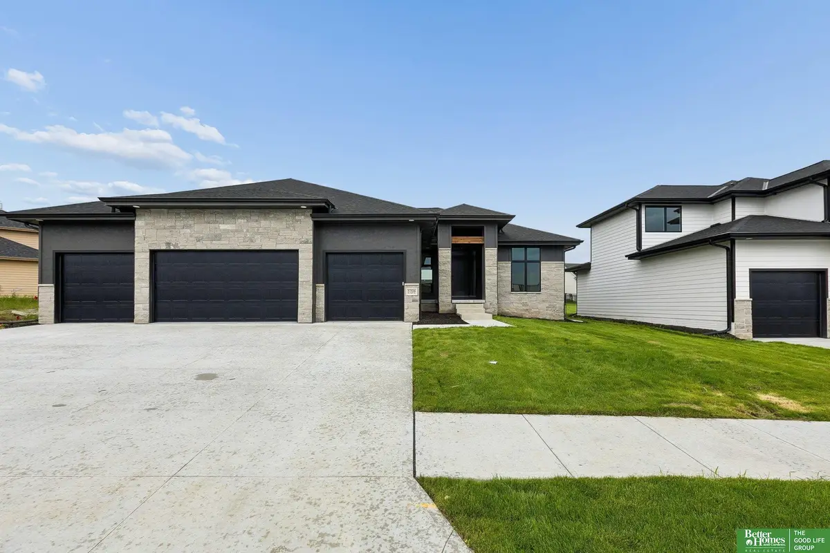 5708 N 195th Street, Elkhorn, NE 68022 - #1