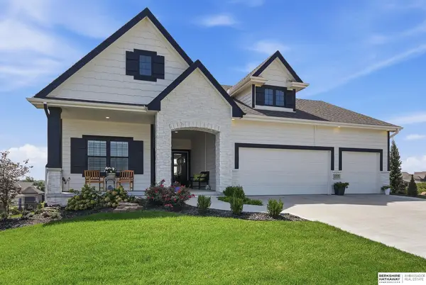 21739 Blaine Street, Elkhorn, NE 68022