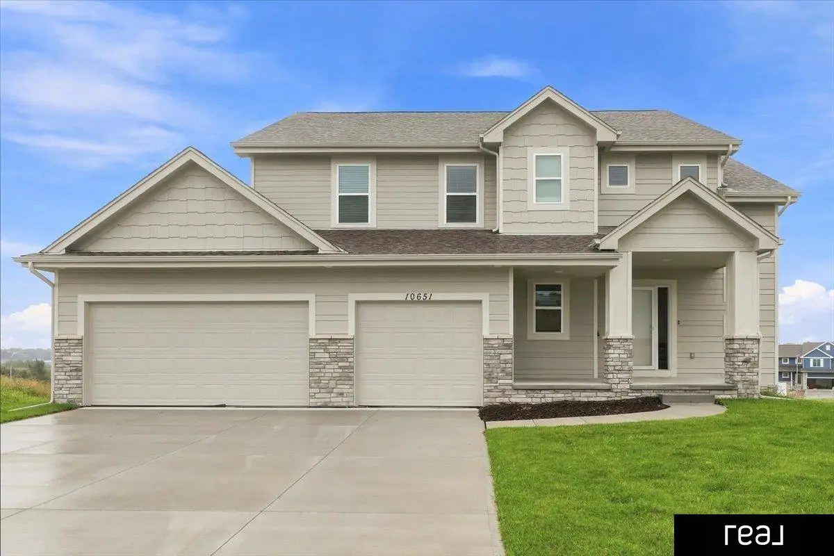 10651 S 102 Avenue, Papillion, NE 68046 - #1