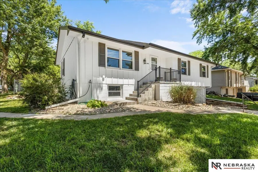 9448 Ames Avenue, Omaha, NE 68134 - #2