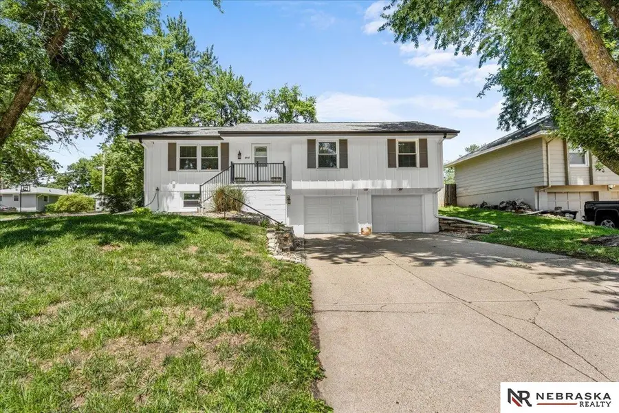 9448 Ames Avenue, Omaha, NE 68134 - #3
