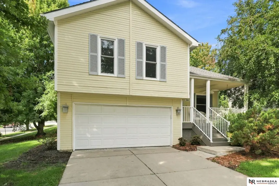5201 NW 7th Street, Lincoln, NE 68521 - #2