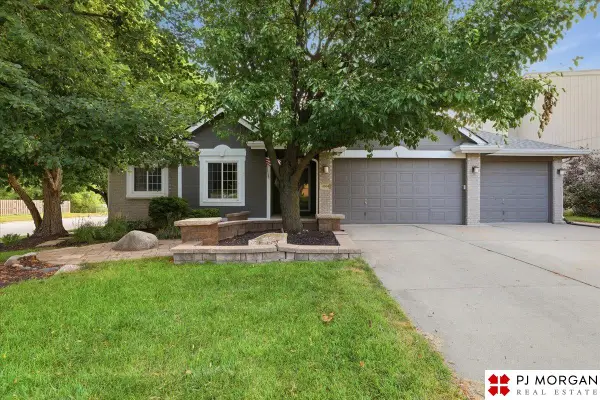 4504 N 167th Street, Omaha, NE 68116