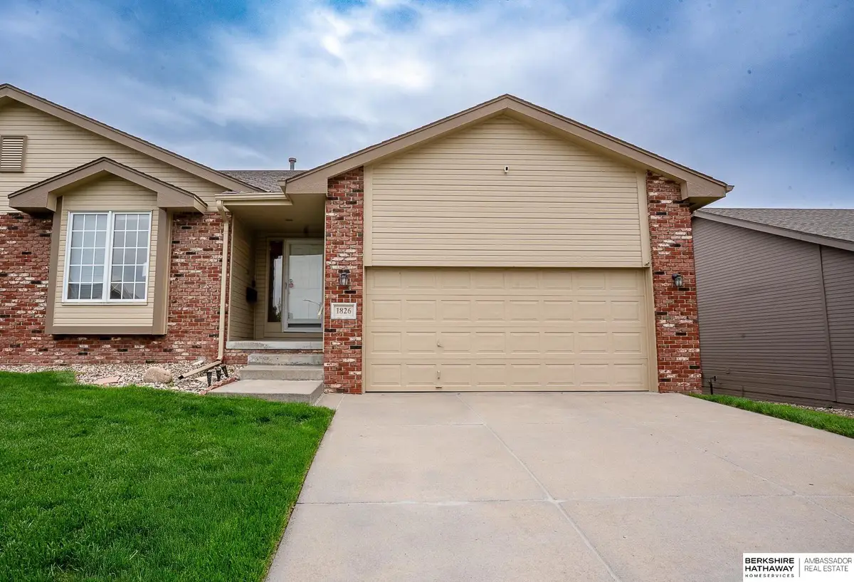 1826 N 155th Avenue, Omaha, NE 68154 - #1