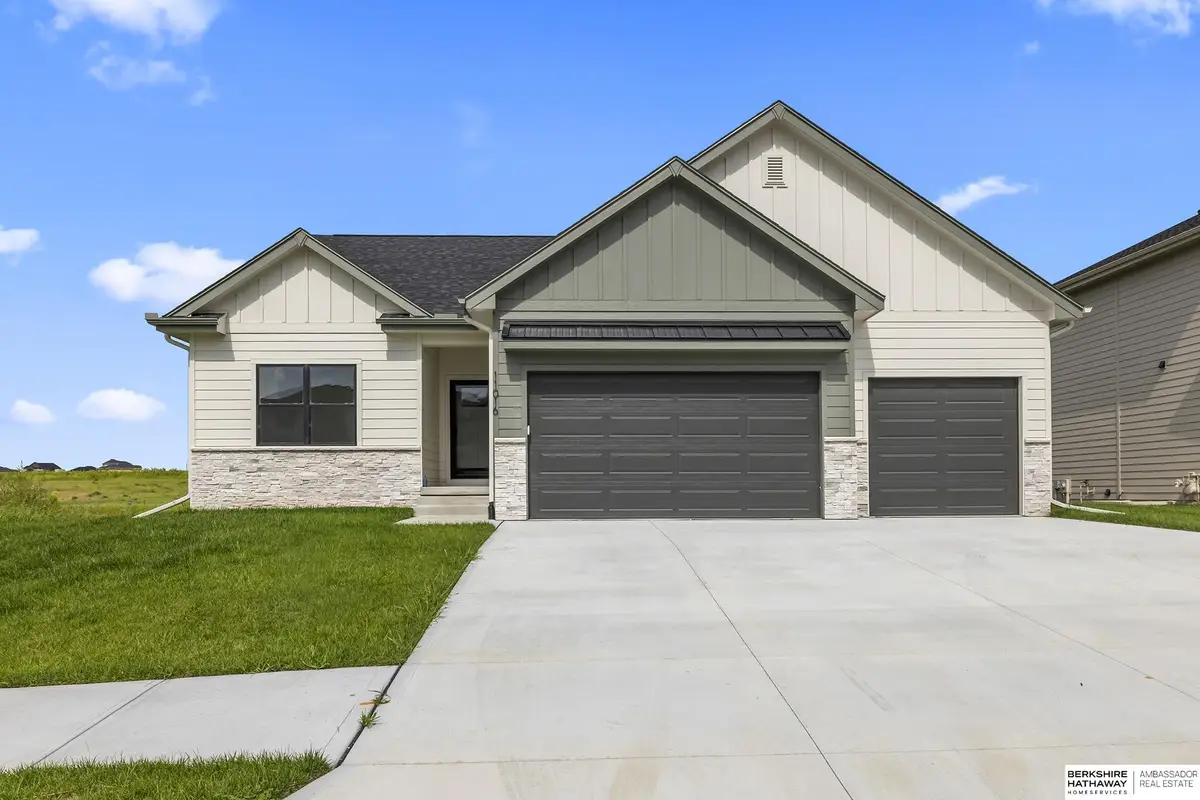 11016 S 218th Street, Gretna, NE 68028 - #1