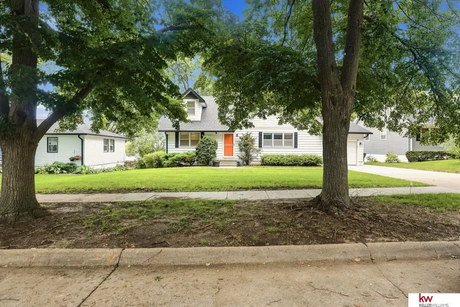 3718 S 49th Avenue, Omaha, NE 68106 - #2