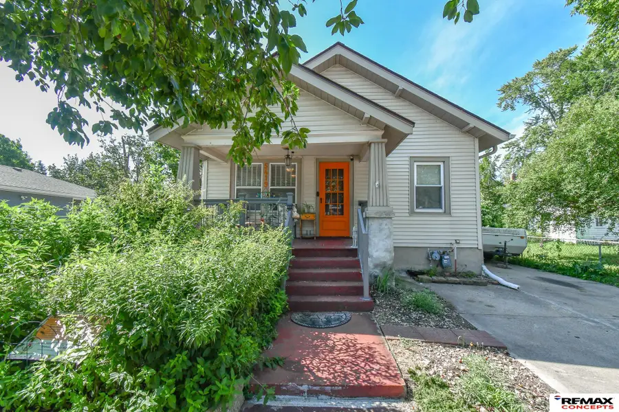 5419 Cleveland Avenue, Lincoln, NE 68504 - #2