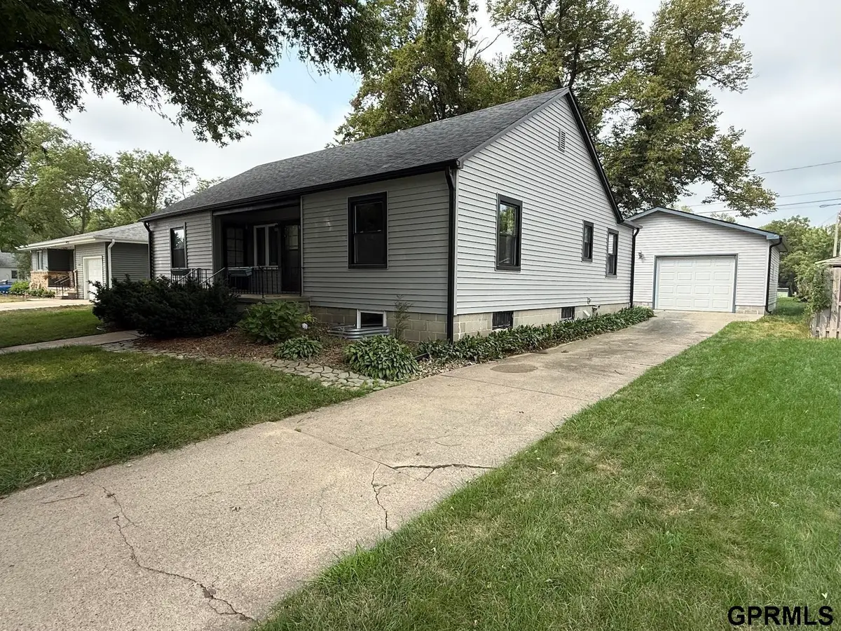 207 S 2nd Street, Cedar Bluffs, NE 68015 - #1
