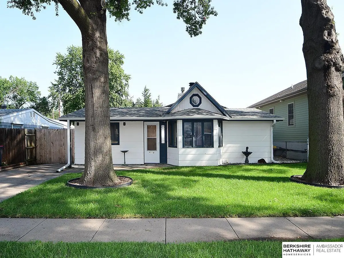 7118 Thurston Street, Lincoln, NE 68507 - #1