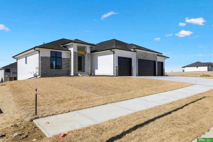 5608 N 213th Street, Elkhorn, NE 68022 - #3