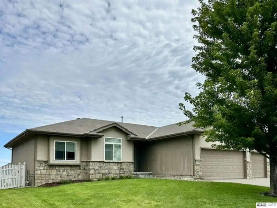 17220 Sage Street, Omaha, NE 68136 - #2