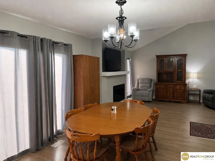 3309 Chad Avenue, Bellevue, NE 68123 - #3