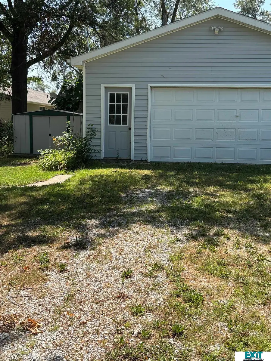 124 N 5th Street, Elmwood, NE 68349 - #3