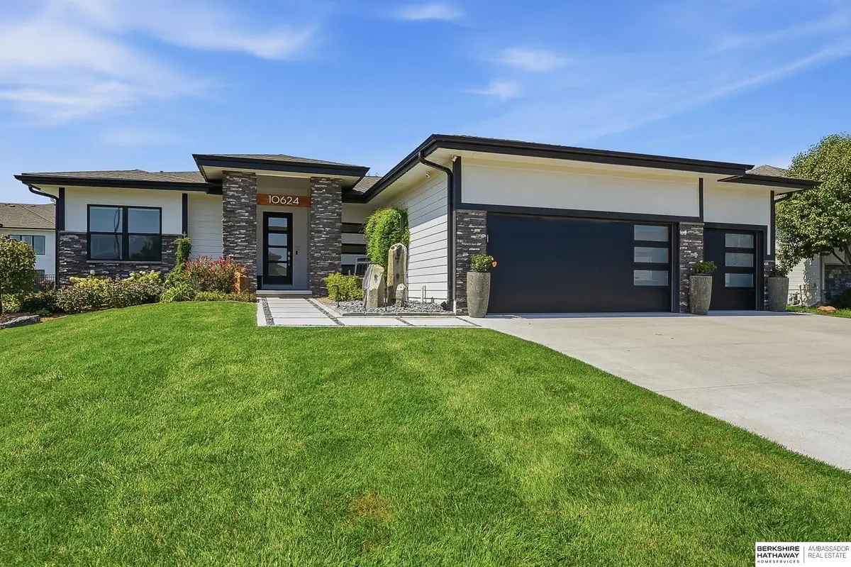 10624 S 189th Street, Omaha, NE 68136 - #1