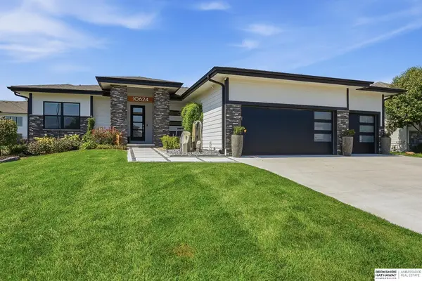 10624 S 189th Street, Omaha, NE 68136