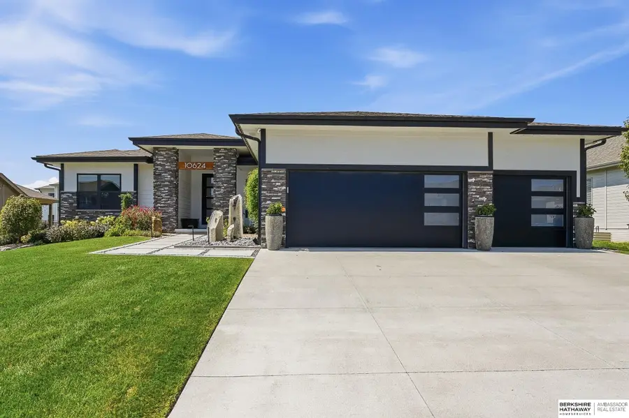10624 S 189th Street, Omaha, NE 68136 - #2