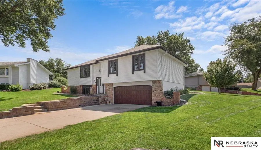 318 E Baronage Drive, Blair, NE 68008 - #3