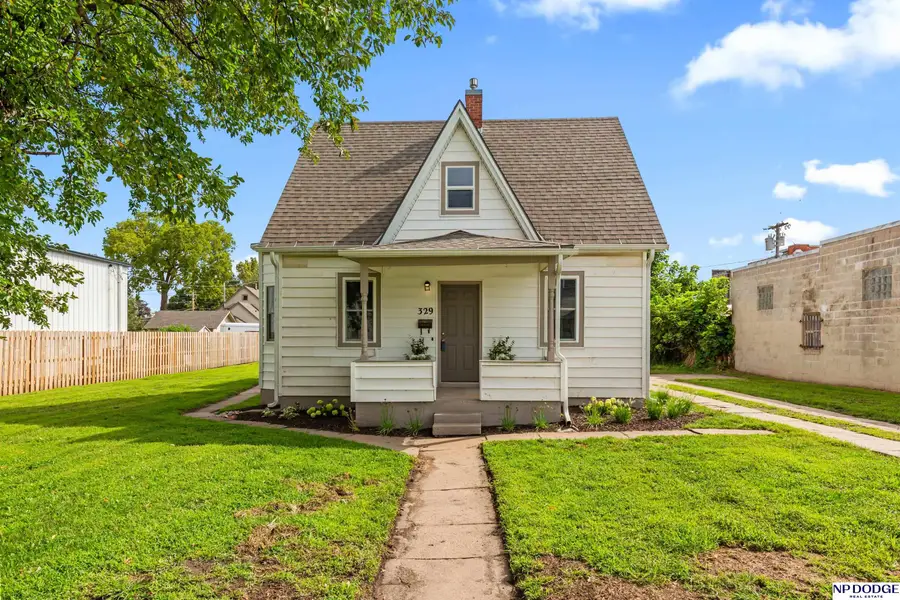 329 E 2nd Street, Fremont, NE 68025 - #2
