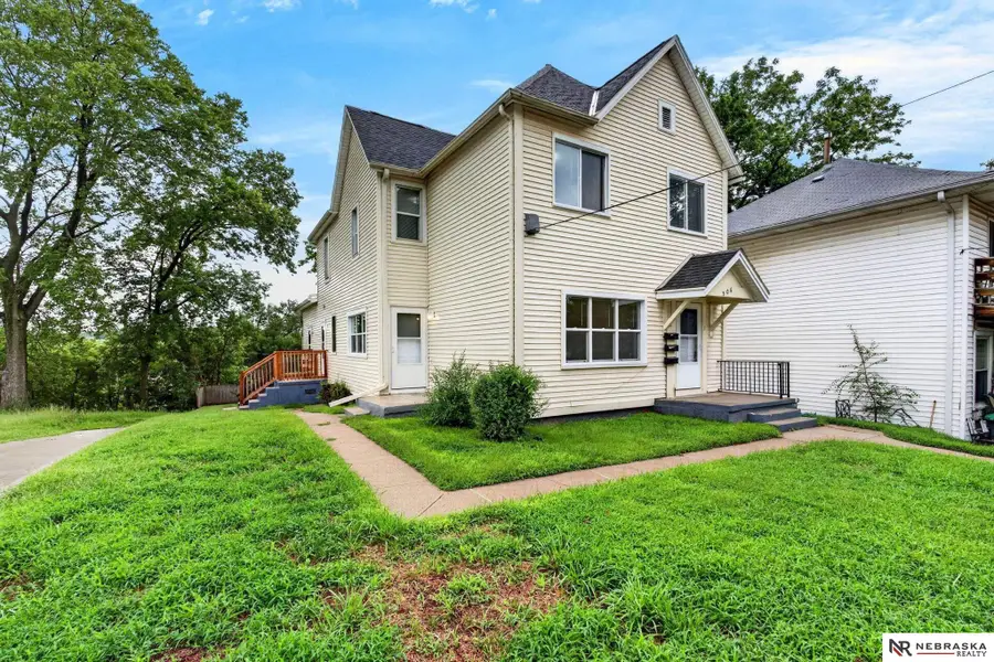 506 S 30th Street, Omaha, NE 68105 - #2