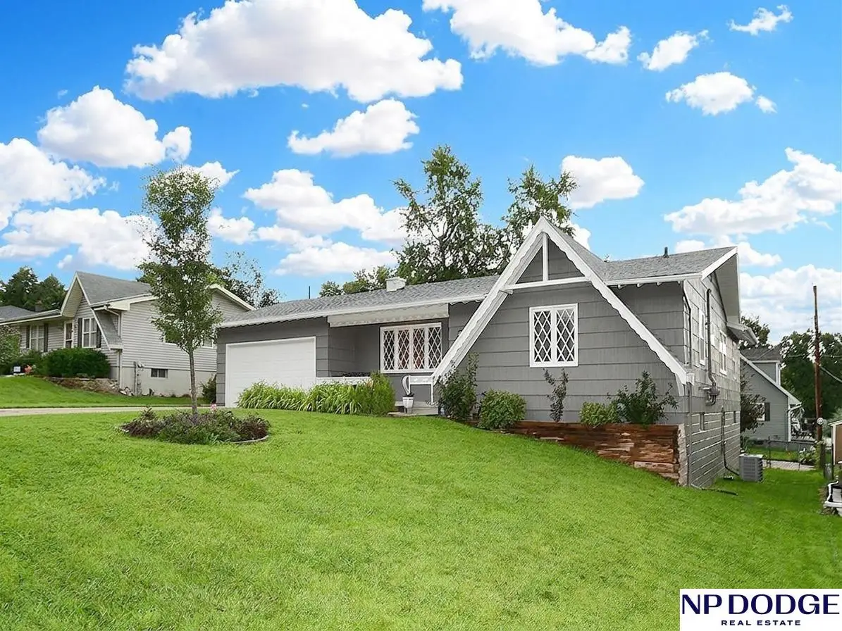 11114 Westover Road, Omaha, NE 68114 - #1