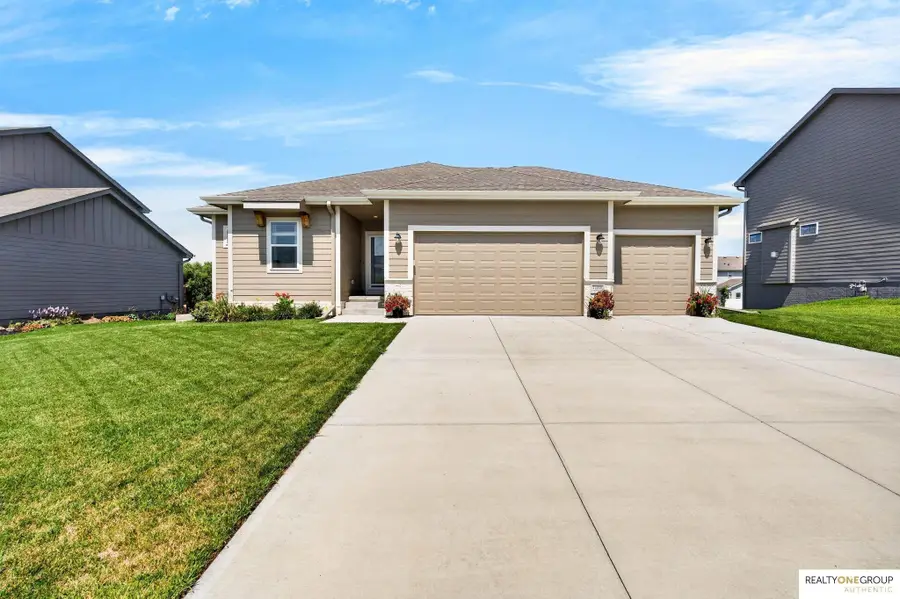 11006 Freeboard Drive, Papillion, NE 68046 - #2