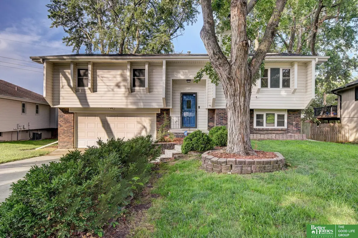 5324 S 107 Avenue, Omaha, NE 68127 - #1