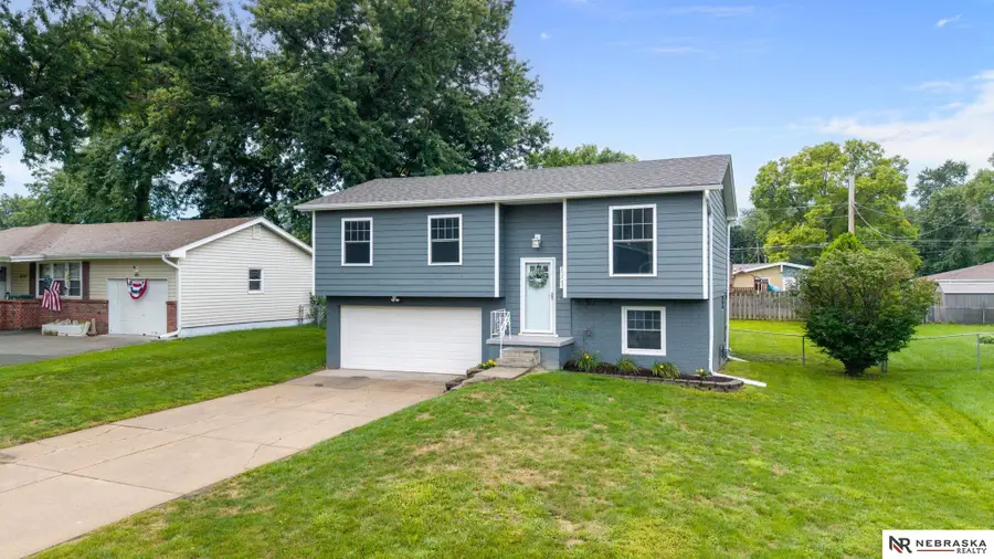 8721 Browne Street, Omaha, NE 68134 - #2