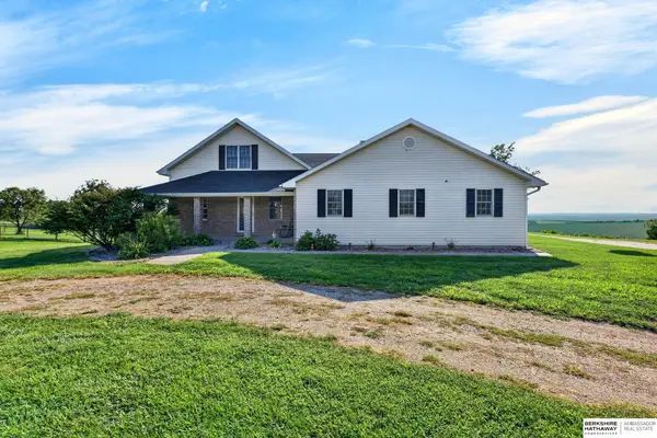 5601 Grace Lane, Lincoln, NE 68527