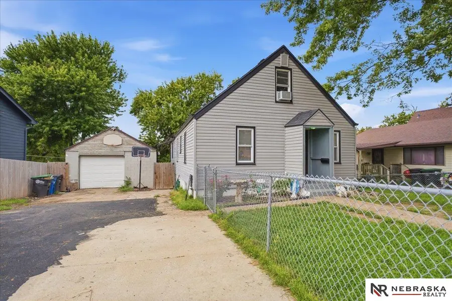 6708 S 30th Street, Omaha, NE 68107 - #2