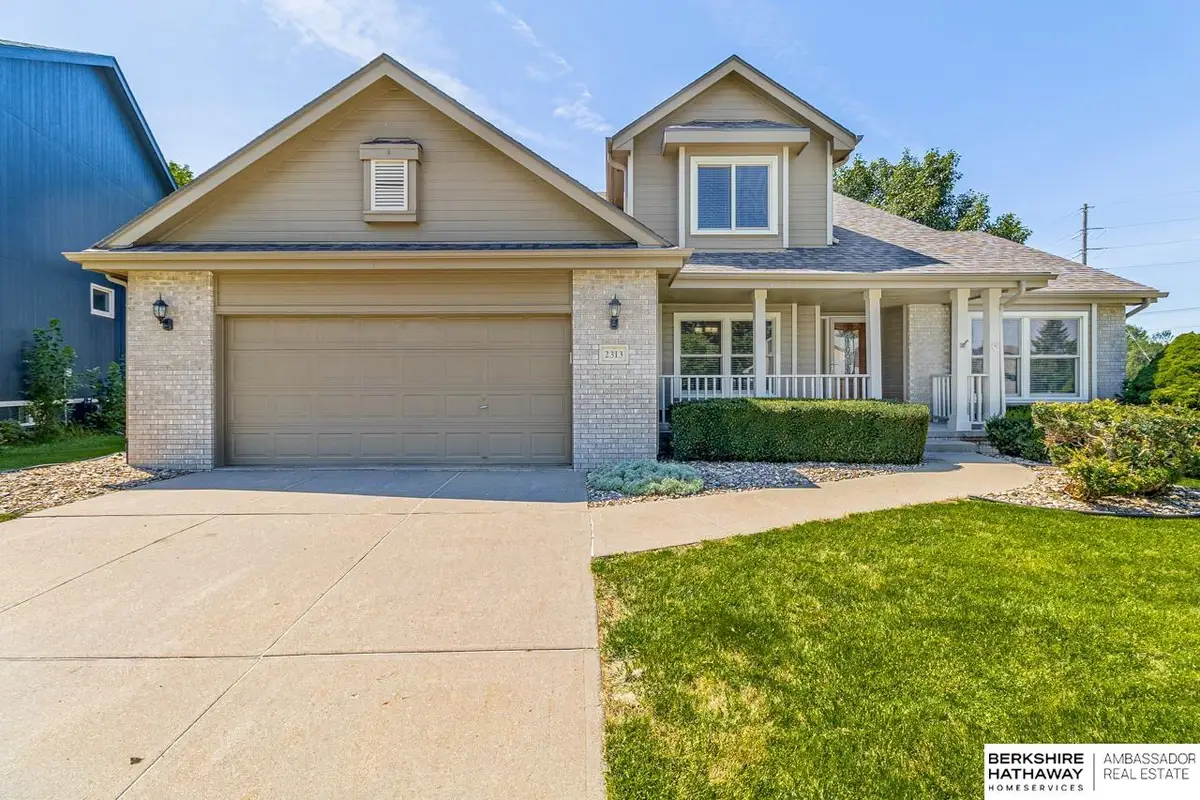 2313 Mayflower Road, Bellevue, NE 68123 - #1