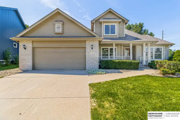 2313 Mayflower Road, Bellevue, NE 68123