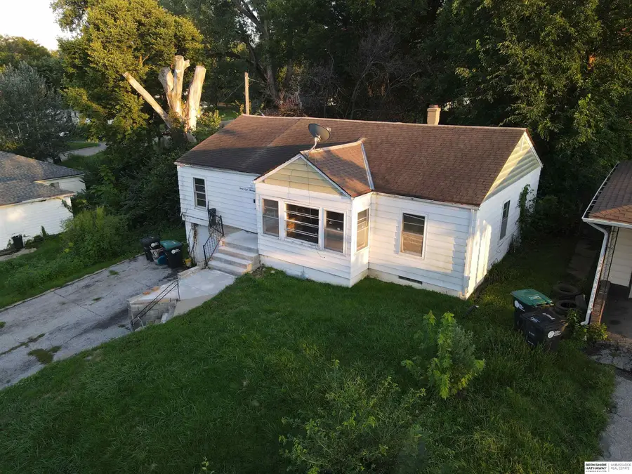3813 Browne Street, Omaha, NE 68111 - #2