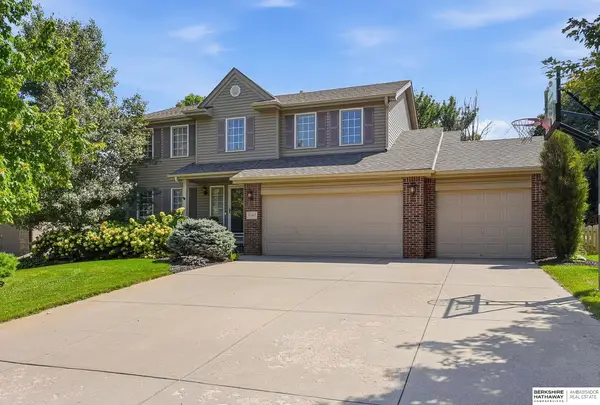 17303 J Street, Omaha, NE 68135