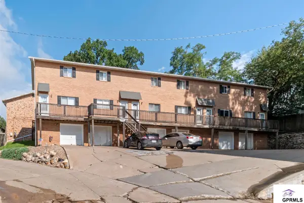 1901 Winnie Drive #5, Bellevue, NE 68005