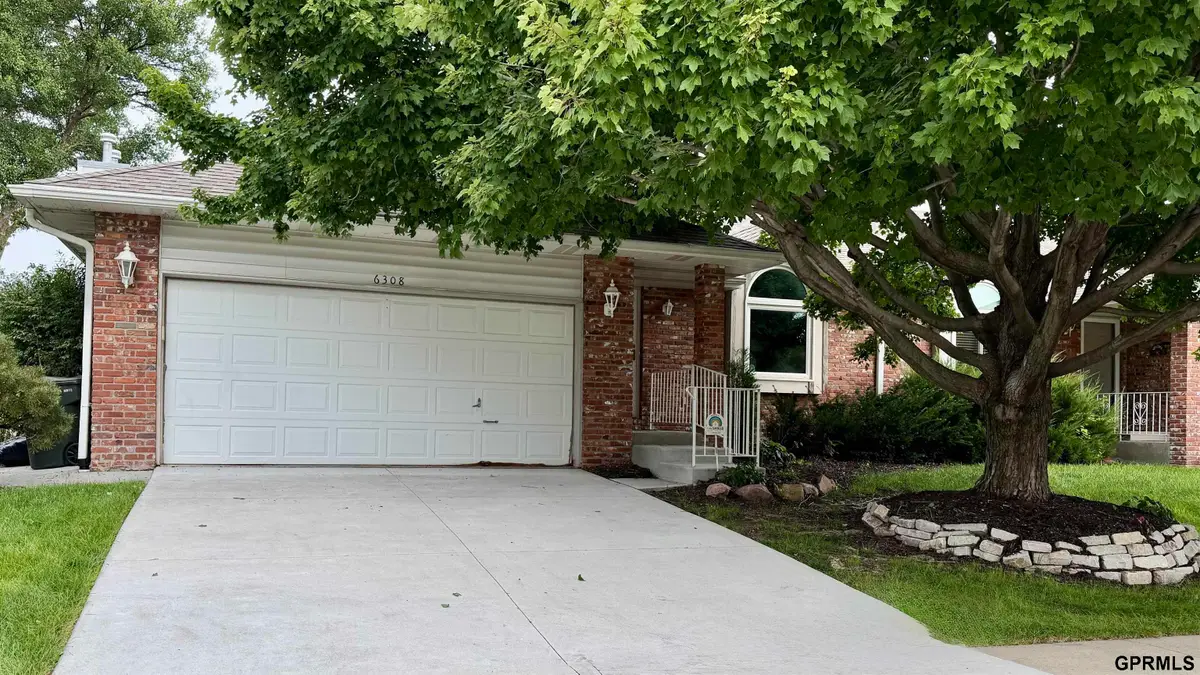 6308 S 28th Street, Lincoln, NE 68516 - #1