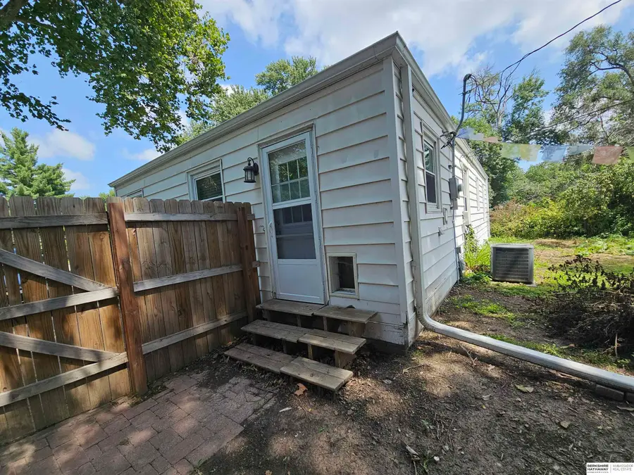 7735 Nicholas Circle, Omaha, NE 68114 - #3