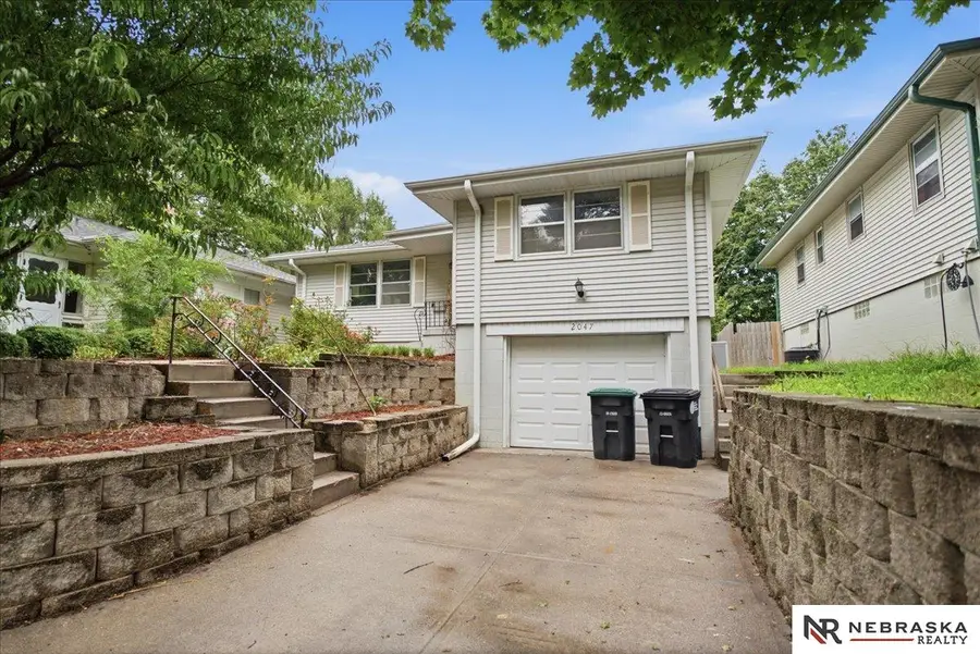 2047 N 70th Street, Omaha, NE 68104 - #2