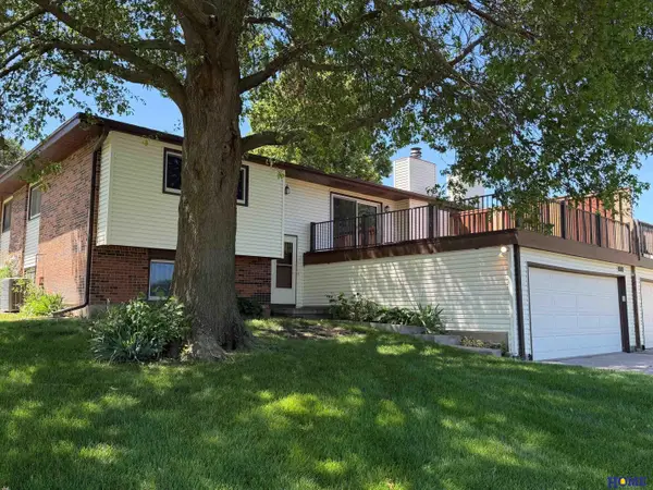 4521 Southwood Drive, Lincoln, NE 68512