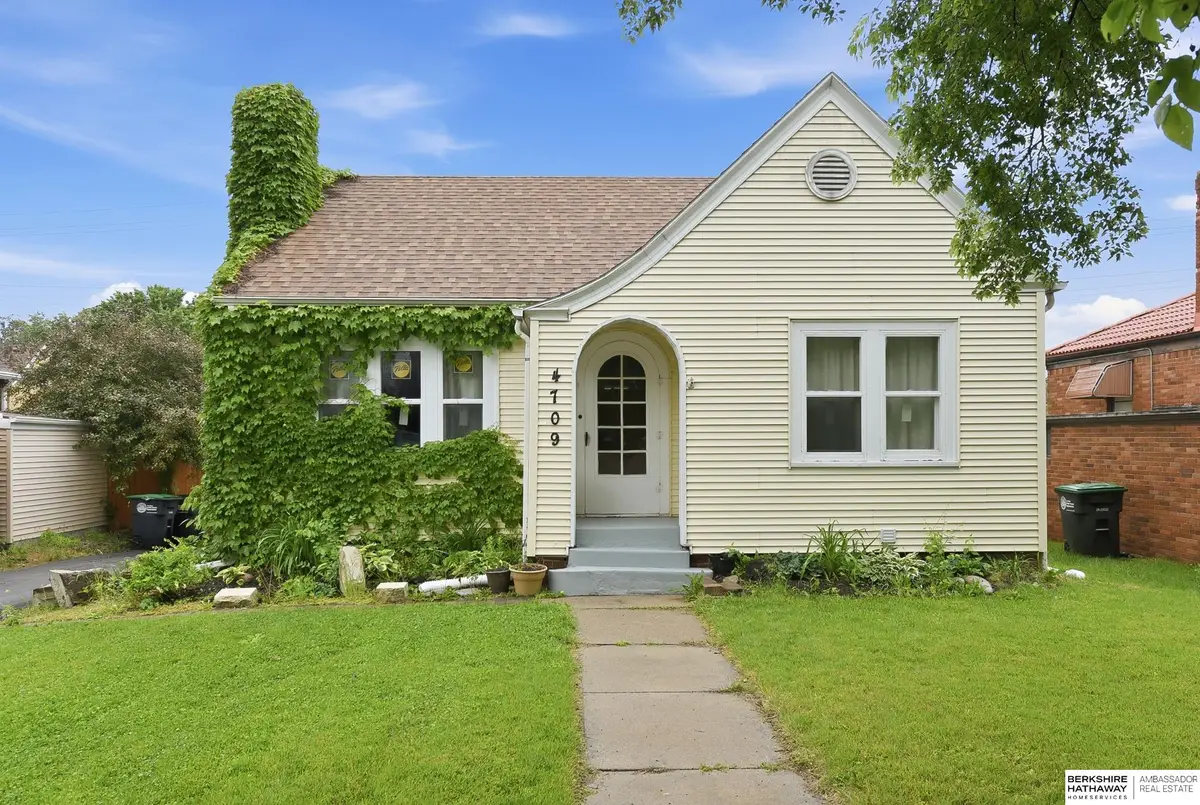 4709 Shirley Street, Omaha, NE 68106 - #1