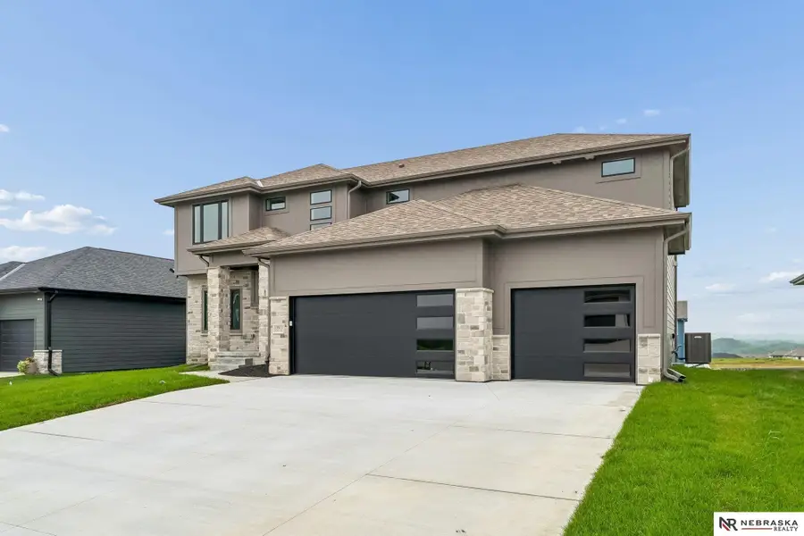 10911 N 161 Avenue, Bennington, NE 68007 - #2