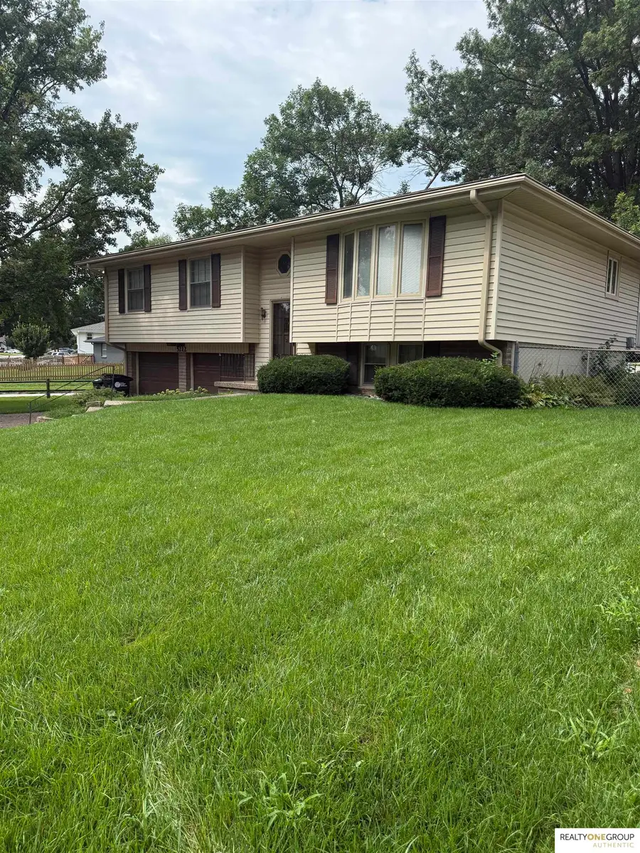 5212 S 105 Street, Omaha, NE 68127 - #3
