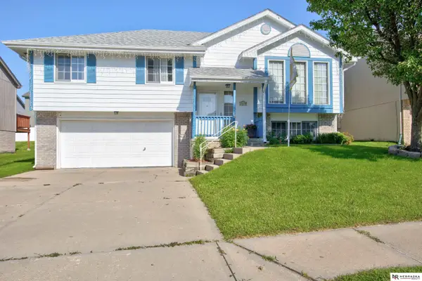 7813 N 83rd Street, Omaha, NE 68122
