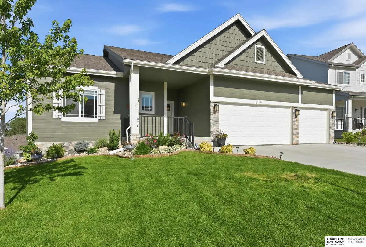 5520 N 181 Street, Elkhorn, NE 68022 - #1
